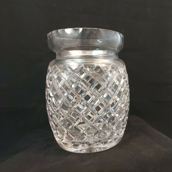 ABP American Brilliant Period Cut Glass~Crystal Heavy Vase Criss Cross~8.5” tall - Picture 2 of 9